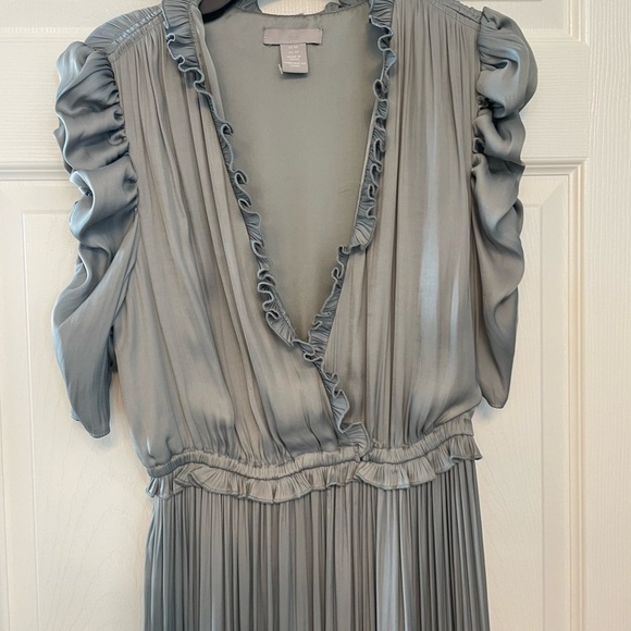 New - H&M dress. - Picture 3 of 5